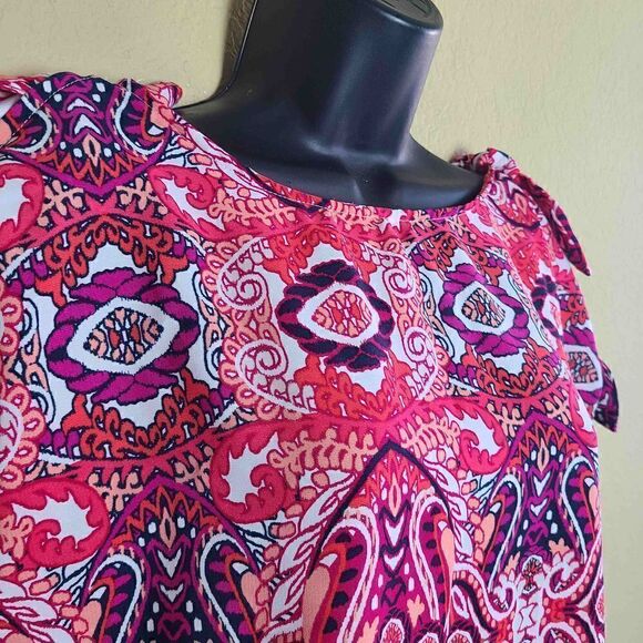 Bebop Cold Shoulder Dress   - Picture 5 of 8